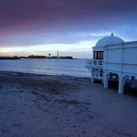 Descubrehome Playa De La Caleta Apartment Cadiz